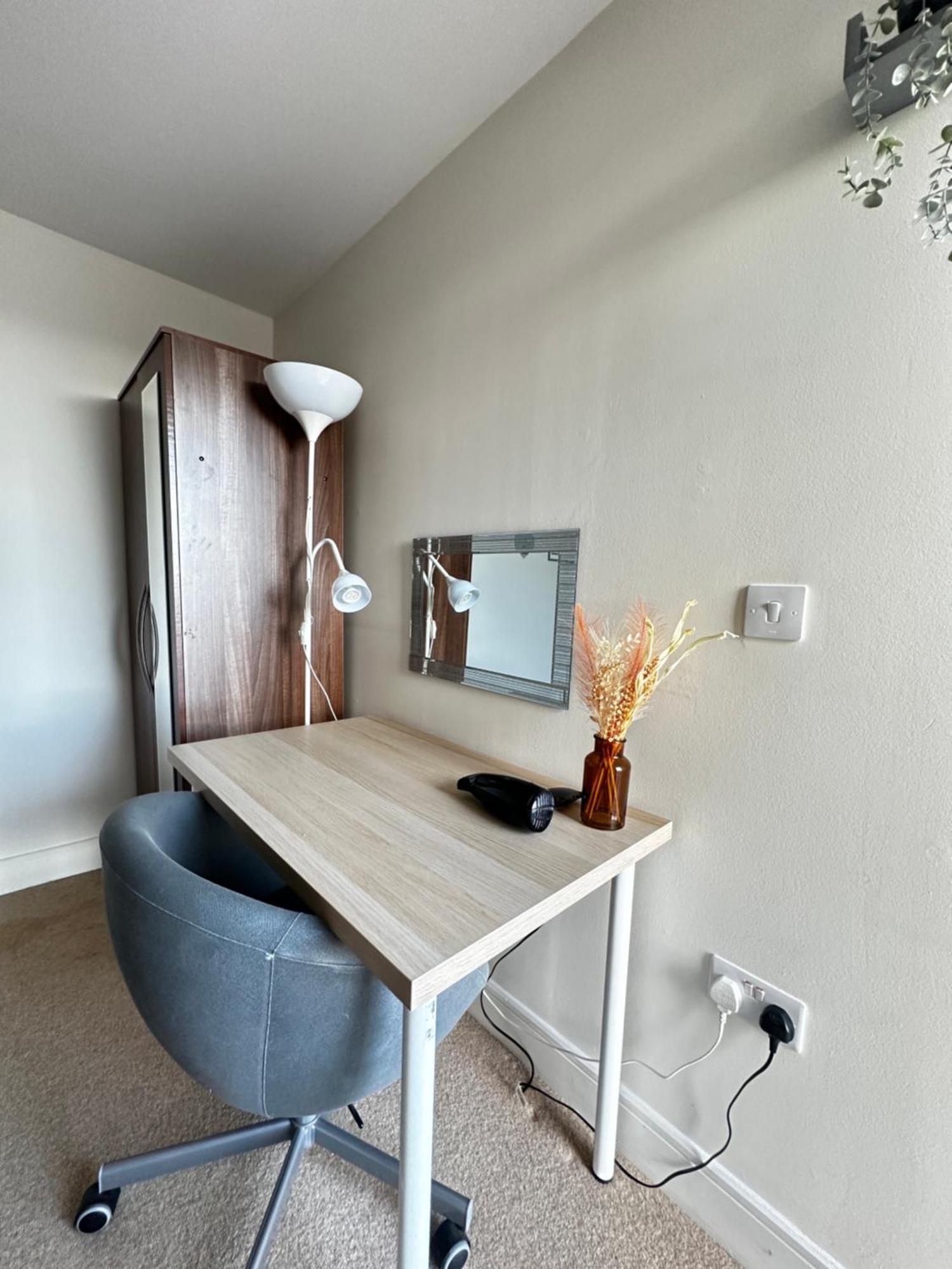 Coastline Apt Nearby The Beach Swansea Extérieur photo